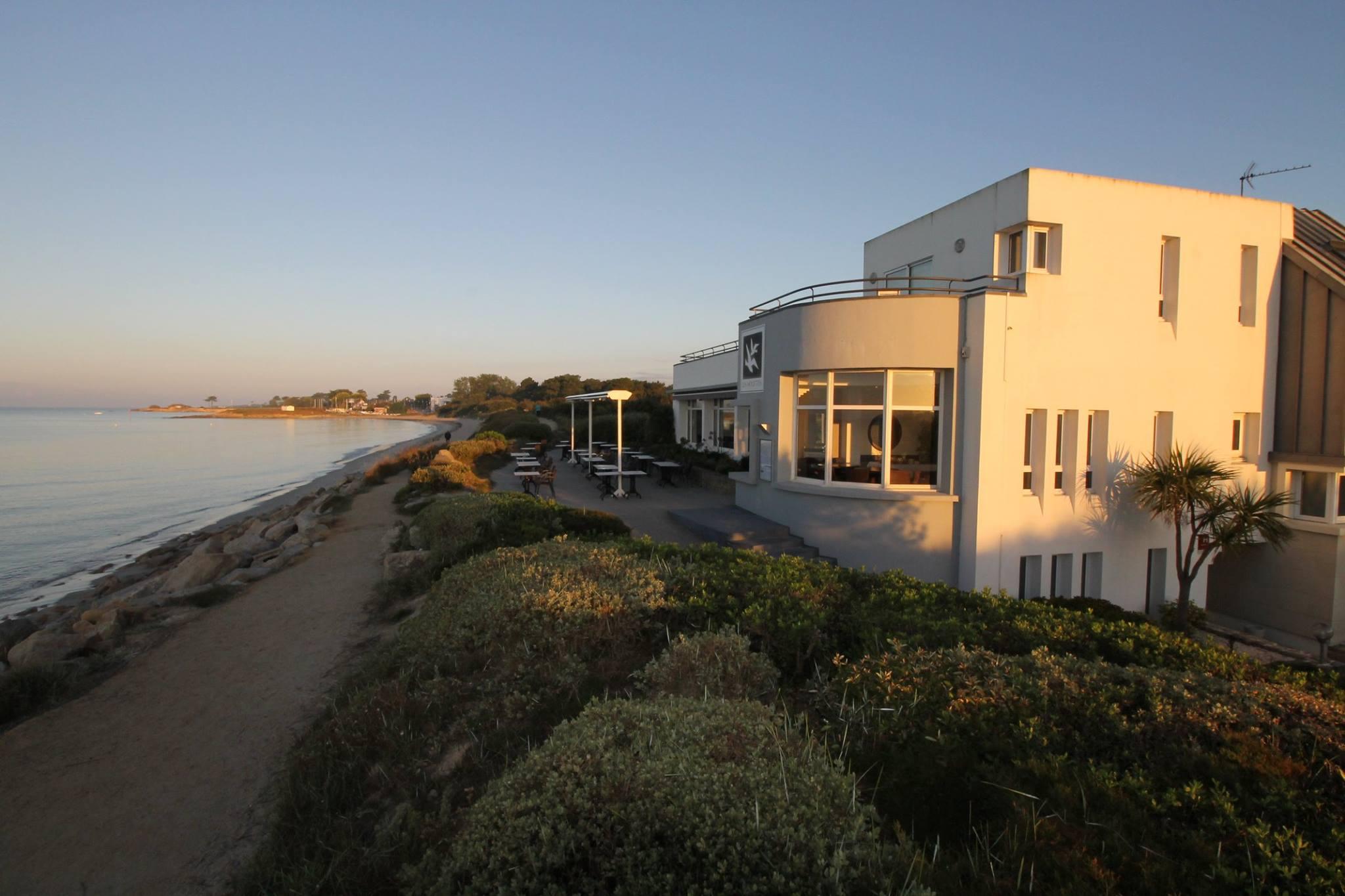 Logis Hotel & Restaurant Les Mouettes - Larmor Plage, Proche De Lorient Exterior photo